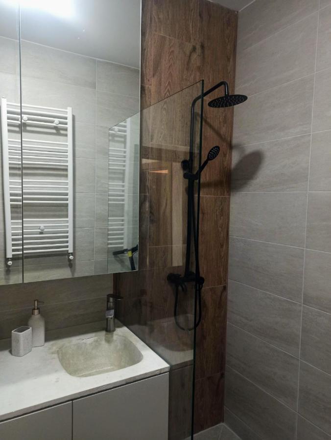 Stylish, Modern 2 Rooms Flat With City View, Near Presidential Palace Bucureşti Ngoại thất bức ảnh